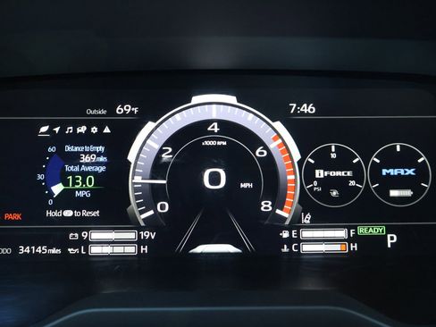 Used 2024 Toyota Tundra Platinum image 17