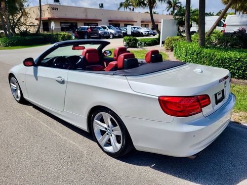 Used 2011 BMW 328i Convertible w/ Premium Pkg RWD image 13