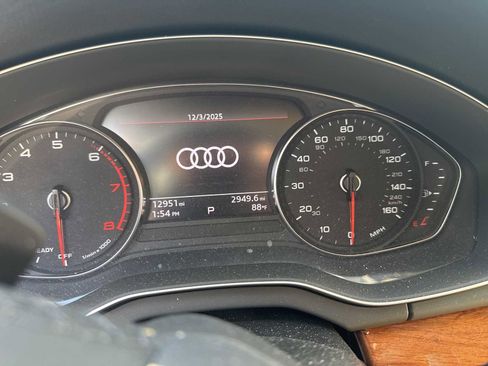 Certified 2023 Audi Q5 2.0T Premium w/ Convenience Package image 5