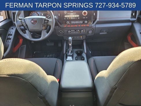 Used 2025 Nissan Frontier PRO-4X w/ Pro Convenience Package image 16