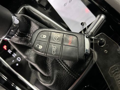 Used 2024 Jeep Compass Limited w/ Elite Group image 22