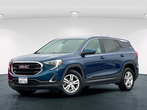 Used 2020 GMC Terrain SLE image 2