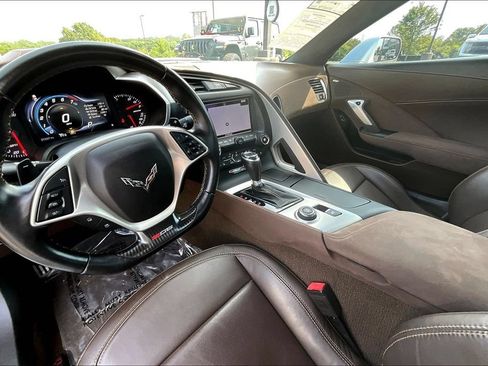 Used 2016 Chevrolet Corvette Z06 w/ 3LZ Preferred Equipment Group RWD image 9