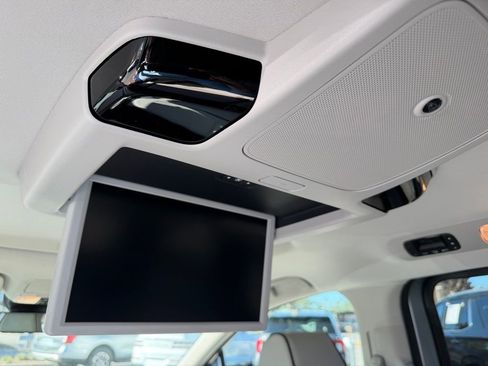 New 2026 Honda Odyssey Touring image 12