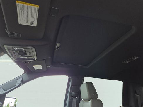 New 2026 Chevrolet Silverado 1500 ZR2 AWD/4WD image 13