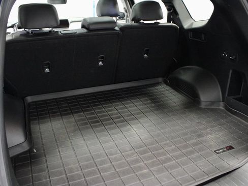 Used 2022 Hyundai Santa Fe SEL w/ Convenience + Premium Package FWD image 16
