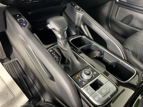 Certified 2023 Kia Telluride SX Prestige X-Line AWD/4WD image 9