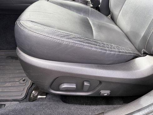 Used 2018 Subaru Forester 2.5i Limited image 29