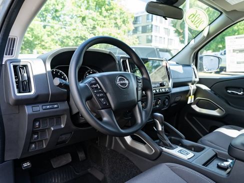 New 2026 Nissan Frontier SV w/ Tow Package AWD/4WD image 23