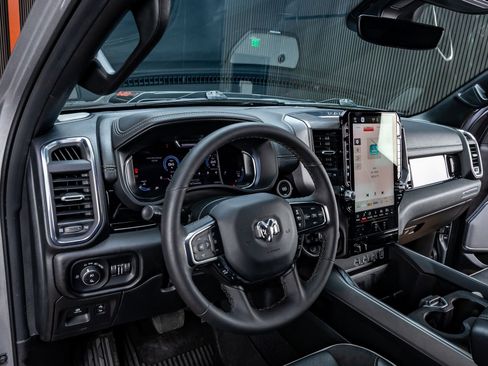 Used 2025 RAM 1500 Laramie w/ Night Edition AWD/4WD image 16