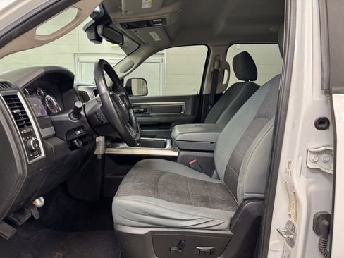 Used 2016 RAM 2500 Big Horn image 12