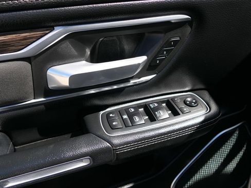 Used 2020 RAM 1500 Laramie w/ Trailer Tow Group image 15