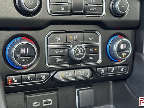 Certified 2023 Chevrolet Tahoe High Country w/ Premium Package 2 image 26