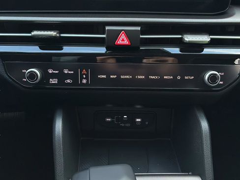 New 2026 Kia Sportage SX image 22