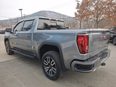 Used 2022 GMC Sierra 1500 AT4 w/ AT4 Premium Package image 4