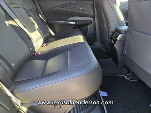 Used 2024 Lexus RX 500h F Sport w/ Convenience Package AWD/4WD image 17