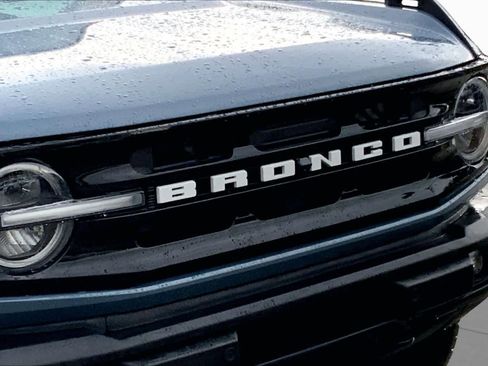 Used 2024 Ford Bronco Outer Banks AWD/4WD image 26