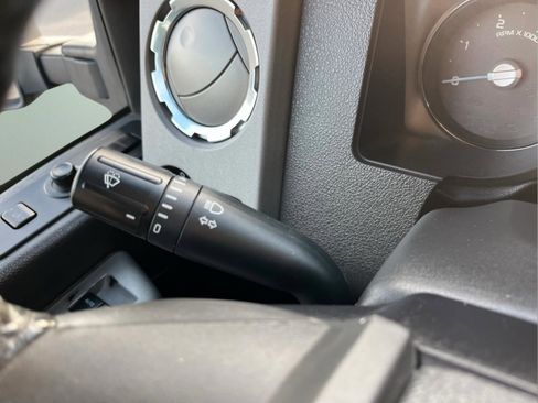 Used 2013 Ford F250 Lariat w/ Lariat Ultimate Pkg image 16