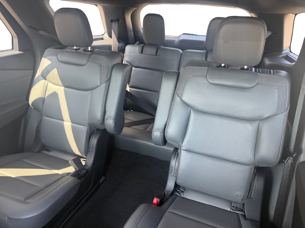 New 2027 Ford Explorer Active w/ Active Comfort Package AWD/4WD image 30