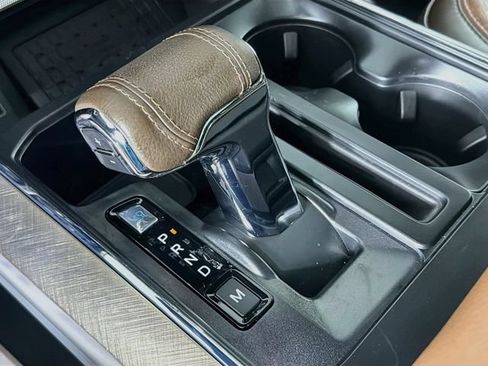 Used 2025 Ford F150 King Ranch AWD/4WD image 17