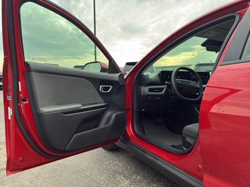 Used 2025 Kia K4 FWD image 11