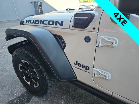 Used 2024 Jeep Wrangler Unlimited Rubicon 4xe w/ Convenience Group image 11