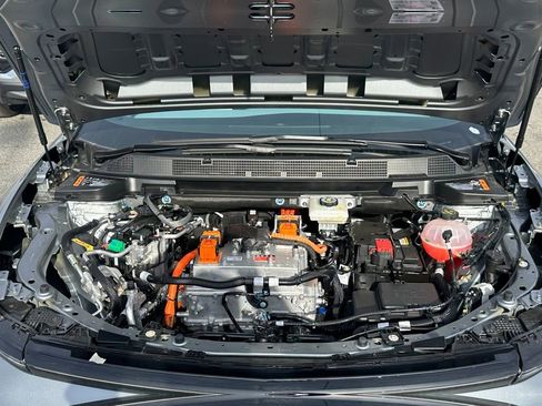 New 2026 Chevrolet Equinox EV LT image 24