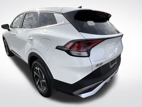 Used 2023 Kia Sportage LX image 20