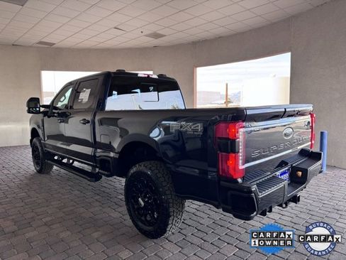 Used 2023 Ford F250 Lariat w/ Black Appearance Package image 3