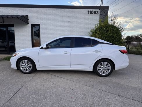 Used 2021 Nissan Sentra S FWD image 4