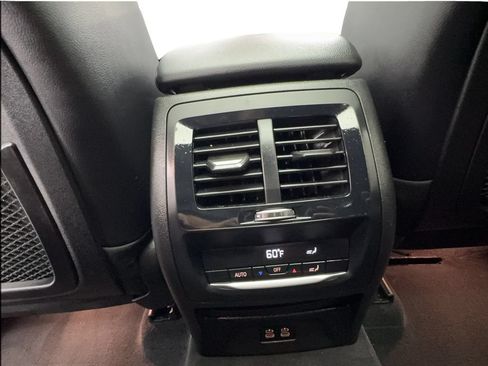 Used 2022 BMW X4 xDrive30i AWD/4WD image 40