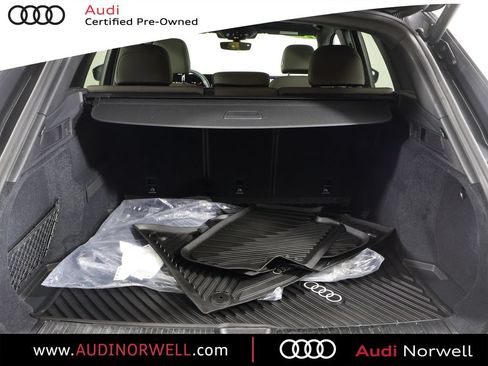 Certified 2025 Audi Q5 Premium w/ Convenience Package AWD/4WD image 16