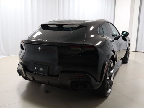 Certified 2025 Ferrari Purosangue image 11