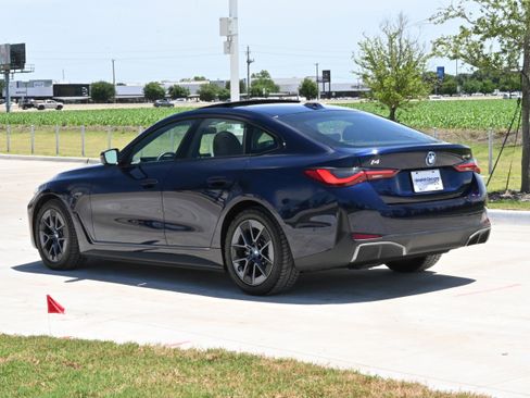 Used 2023 BMW i4 eDrive35 RWD image 8