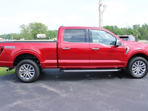 Used 2025 Ford F150 Lariat w/ Equipment Group 502A High AWD/4WD image 17