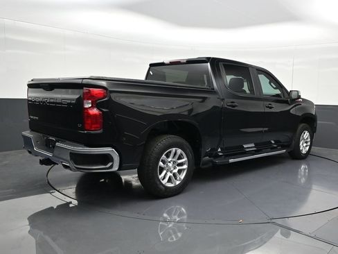 Used 2023 Chevrolet Silverado 1500 LT w/ Z71 Off-Road Package image 5