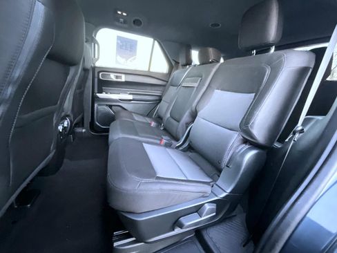 Used 2023 Ford Explorer XLT image 22