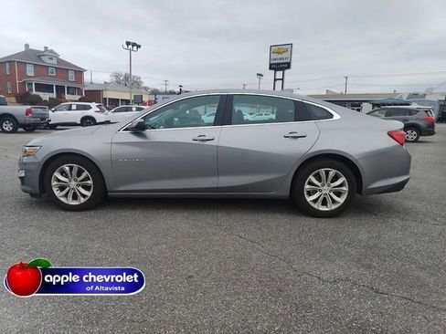 Used 2024 Chevrolet Malibu LT image 2