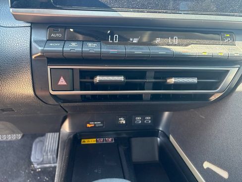 Used 2026 Toyota Camry LE FWD image 16