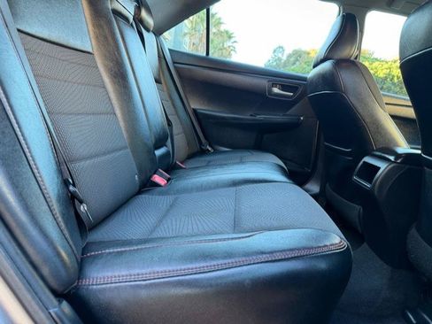 Used 2016 Toyota Camry SE FWD image 74