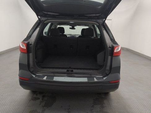 Used 2021 Chevrolet Equinox LS image 29