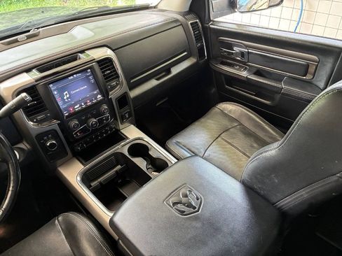 Used 2018 RAM 2500 Laramie w/ Sport Appearance Group AWD/4WD image 19