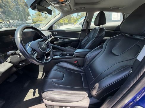 Used 2024 Hyundai Elantra Limited FWD image 6