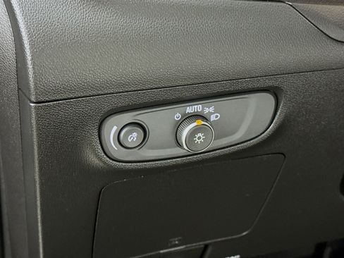 Used 2024 Buick Encore GX Preferred image 12