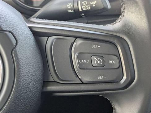 Used 2022 Jeep Gladiator Sport AWD/4WD image 24