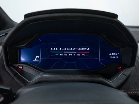 Used 2024 Lamborghini Huracan Tecnica RWD image 48