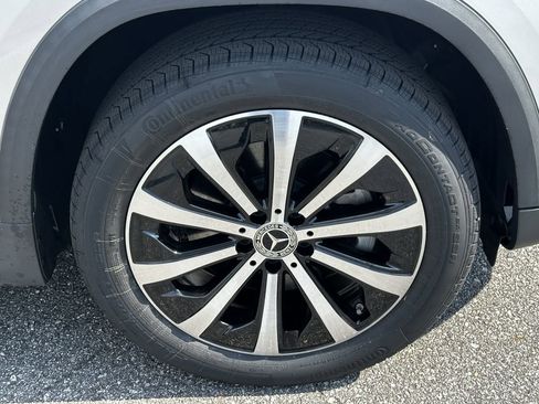 Certified 2022 Mercedes-Benz GLA 250 image 13