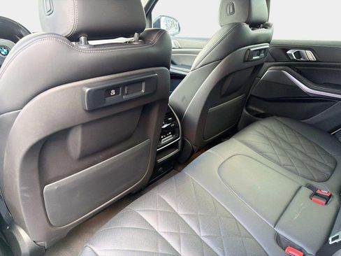 Used 2023 BMW X5 sDrive40i w/ M Sport Package RWD image 31