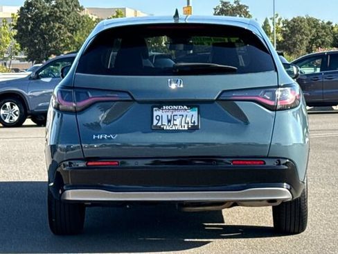 Certified 2024 Honda HR-V EX-L image 5