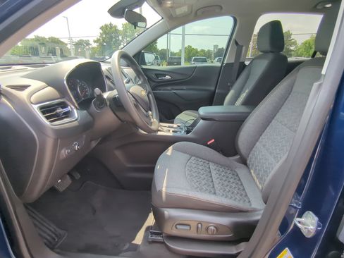 Used 2022 Chevrolet Equinox LT FWD image 15